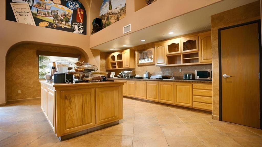 Best Western Territorial Inn And Suites Bloomfield Luaran gambar
