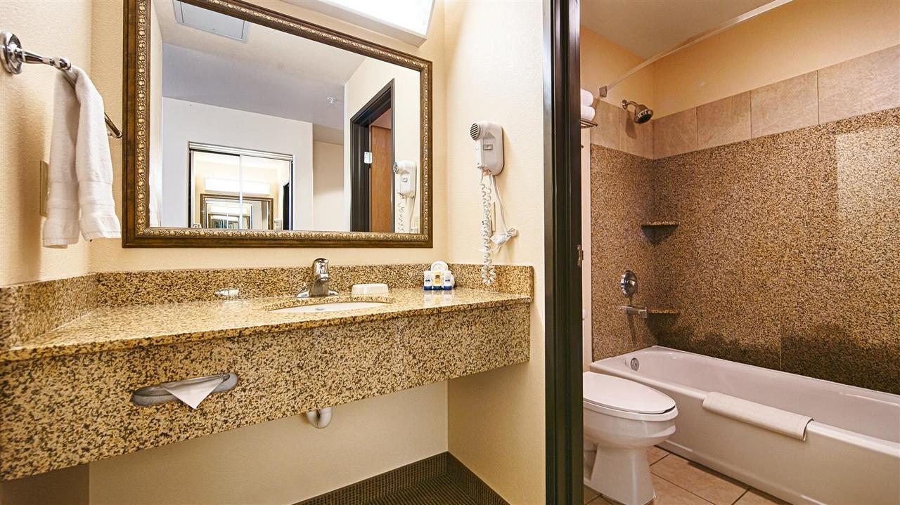 Best Western Territorial Inn And Suites Bloomfield Luaran gambar